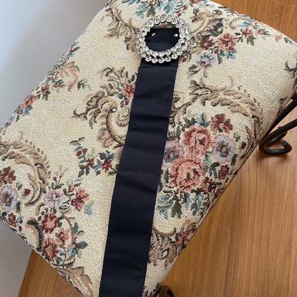 Vintage Belt with Rhinestone Buckle - Picture 3 of 7